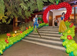 Opcionais: baloes extra e escultura