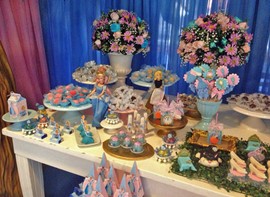 Flores naturais, pirulitos e personalizados opcionais
